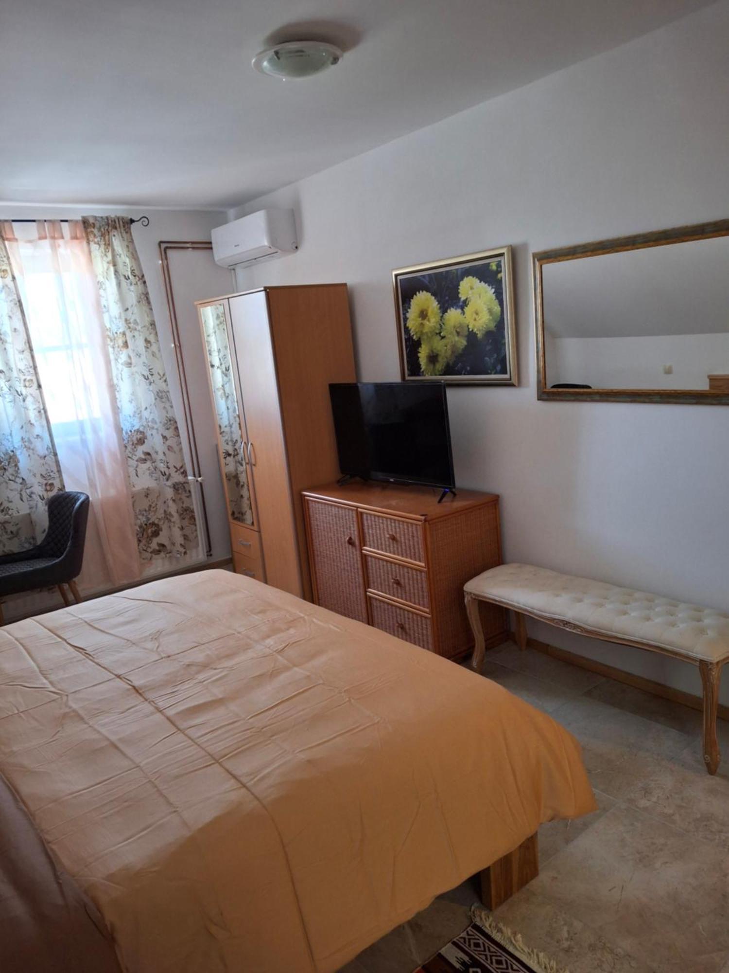 Hotel House Izvor Jezerce Exterior foto